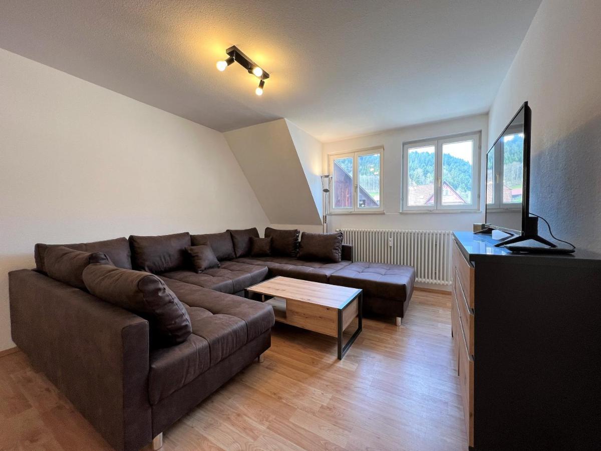 Ferienwohnung Kinzigblick - Balkon - Fuer Kinder - Mit Bettwaesche & Handtuecher Schenkenzell Buitenkant foto