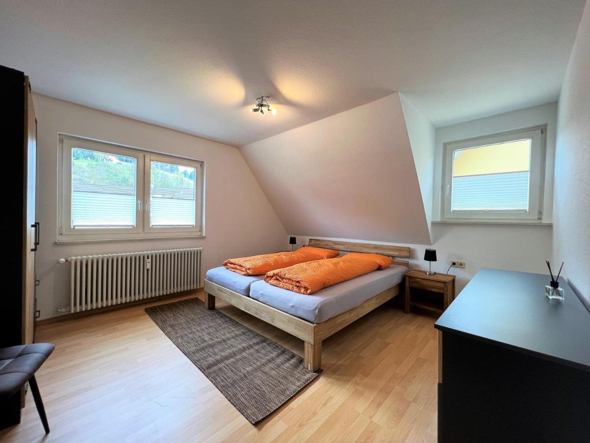 Ferienwohnung Kinzigblick - Balkon - Fuer Kinder - Mit Bettwaesche & Handtuecher Schenkenzell Buitenkant foto